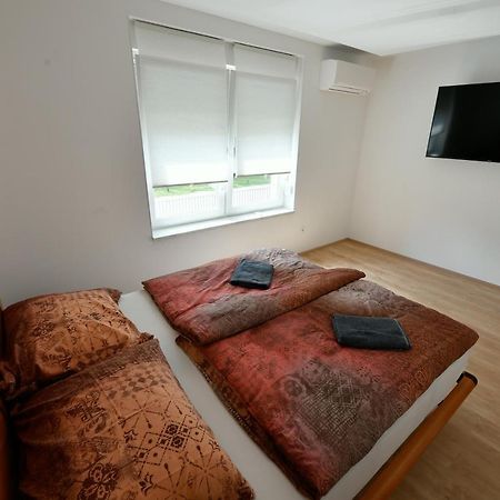 Casa Ax Premium Free Parking Apartment Марибор Екстериор снимка